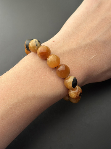 Симбирцитовый браслет на резинке