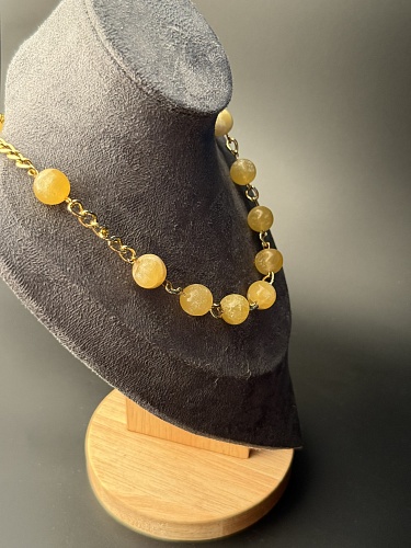 Симбирцитовые бусы