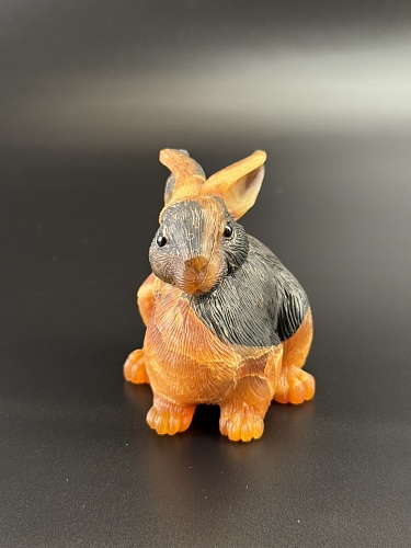 Резной кролик