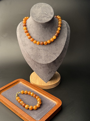 Комплект симбирцитовые бусы с браслетом