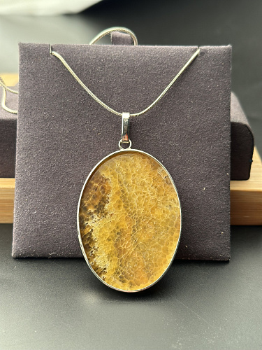 Симбирцитовый кулон в серебре