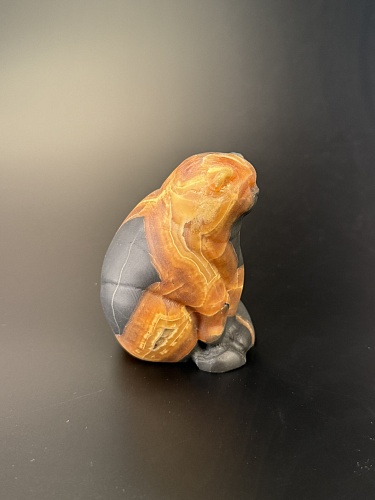 Кот манул. Резной.