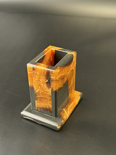 Настольный стакан для ручек 