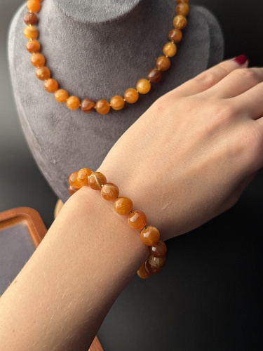 Комплект симбирцитовые бусы с браслетом