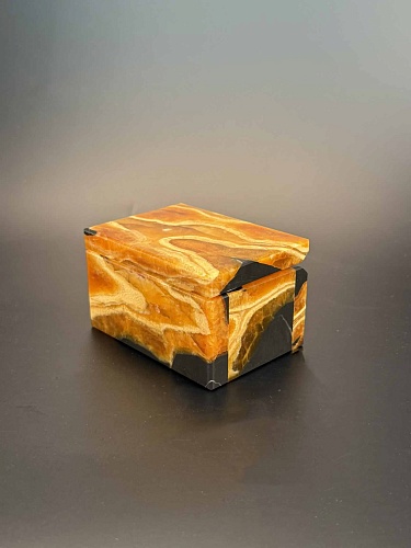 Симбирцитовая шкатулка 