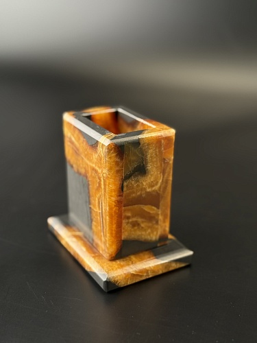 Настольный стакан для ручек 