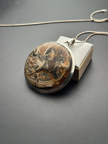 Симбирцитовый кулон в серебре 48х48 мм