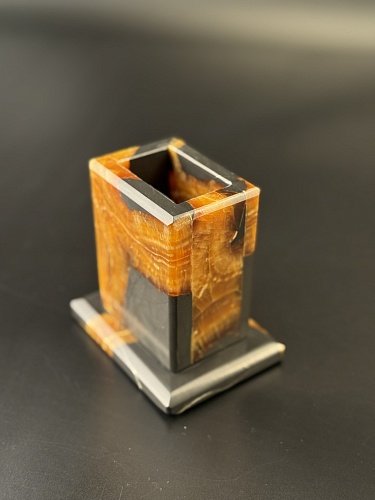 Настольный стакан для ручек 