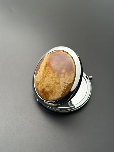 Симбирцитовое зеркало