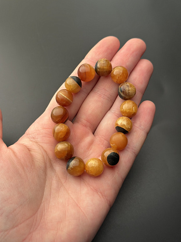 Симбирцитовый браслет на резинке