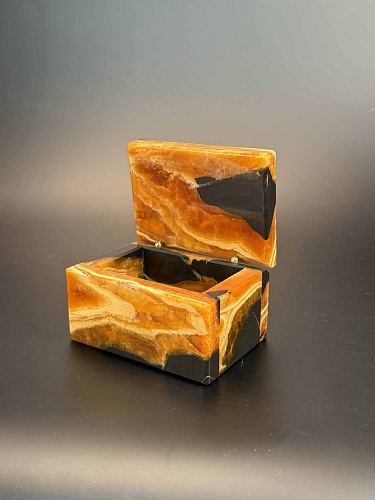 Симбирцитовая шкатулка 