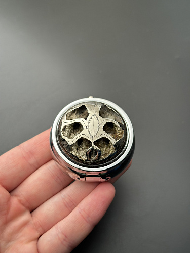 Таблетница из аммонитового симбирцита 