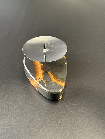 Симбирцитовый подсвечник 